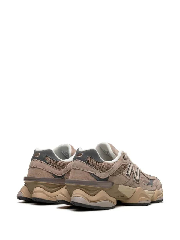 New Balance
9060 "Driftwood Castlerock" sneakers