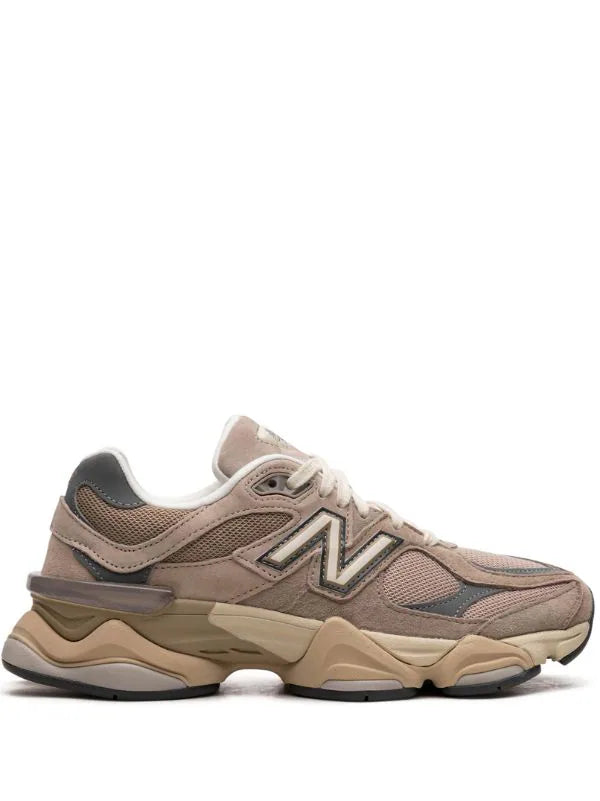 New Balance
9060 "Driftwood Castlerock" sneakers