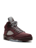 Jordan
Air Jordan 5 