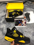 Jordan
Air Jordan 4 Retro 