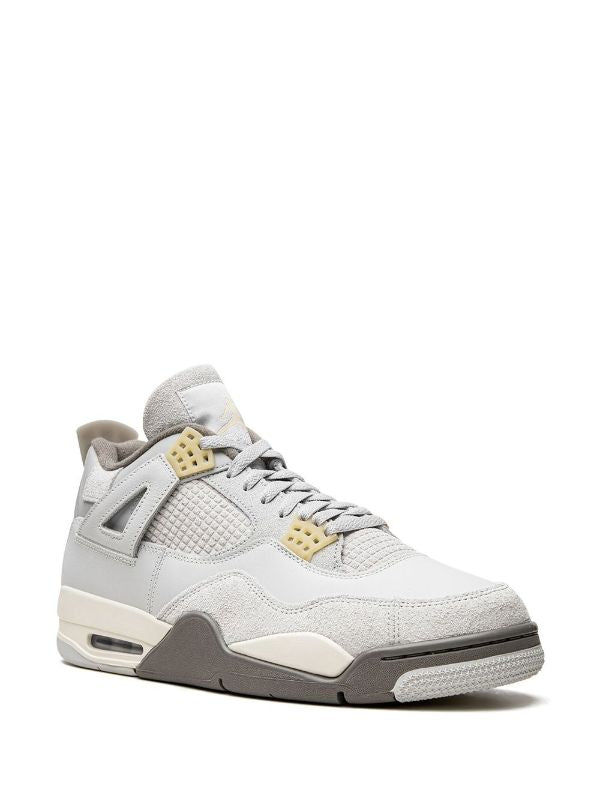 Jordan
Air Jordan 4 Craft "Photon Dust" sneakers