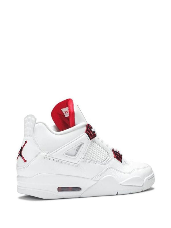 Jordan
Air Jordan 4 Retro "Metallic Pack - University Red" sneakers