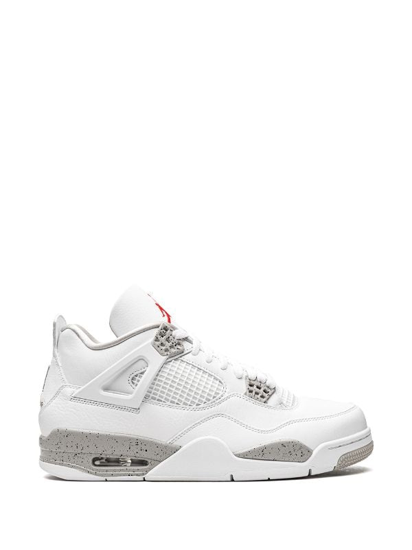 Jordan
Air Jordan 4 Retro "White Oreo" sneakers