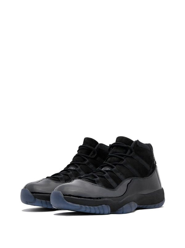 Jordan
Air Jordan 11 Retro "Cap and Gown" sneakers