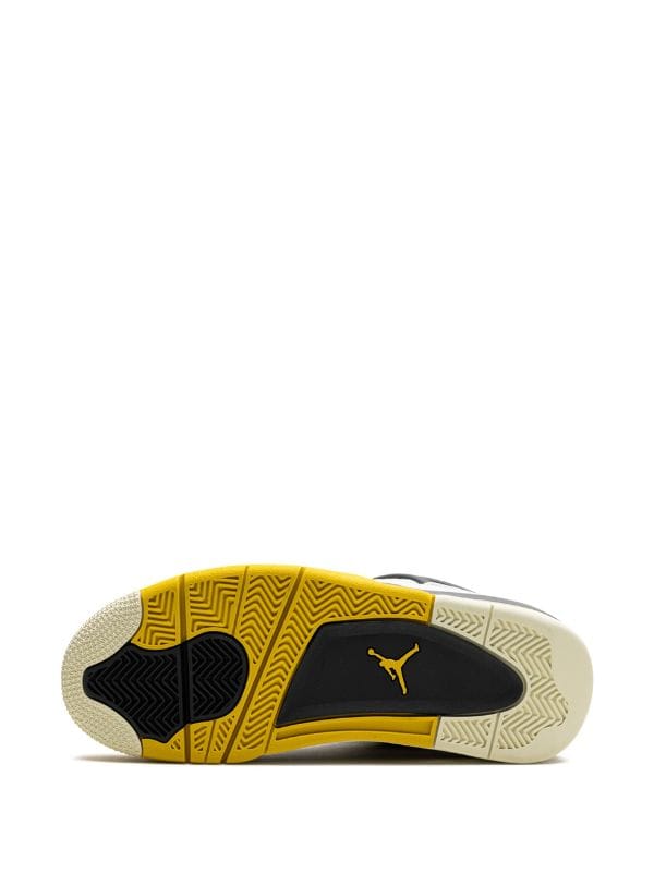 Jordan
Air Jordan 4 "Vivid Sulfur" sneakers