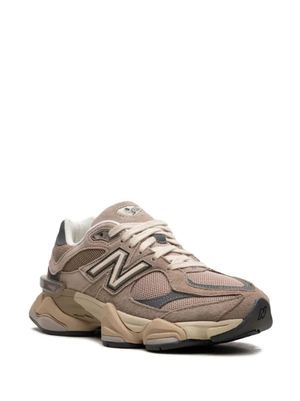 New Balance
9060 "Driftwood Castlerock" sneakers