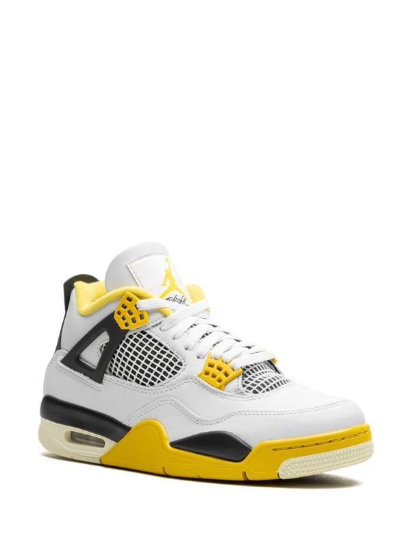 Jordan
Air Jordan 4 "Vivid Sulfur" sneakers