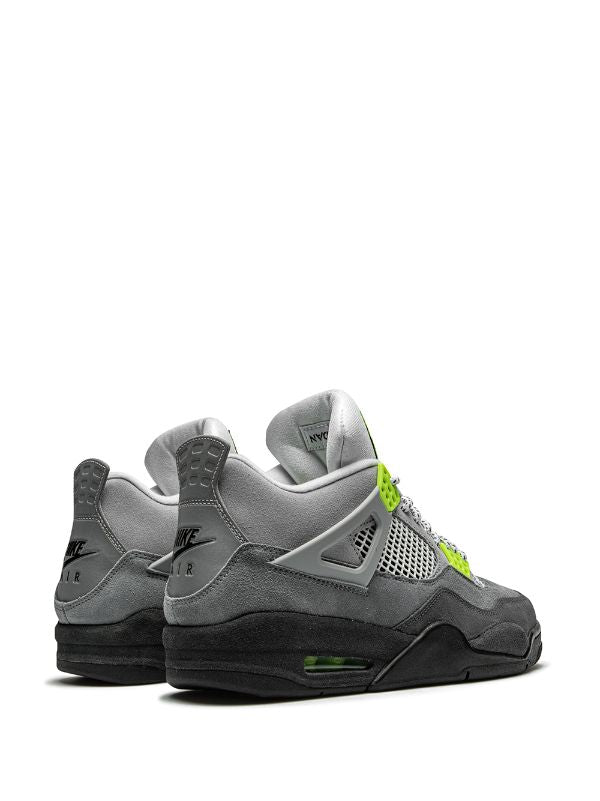 Jordan
Air Jordan 4 Retro SE "Neon" sneakers