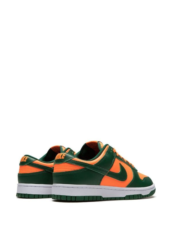 Nike
Dunk Low "Miami Hurricanes" sneakers